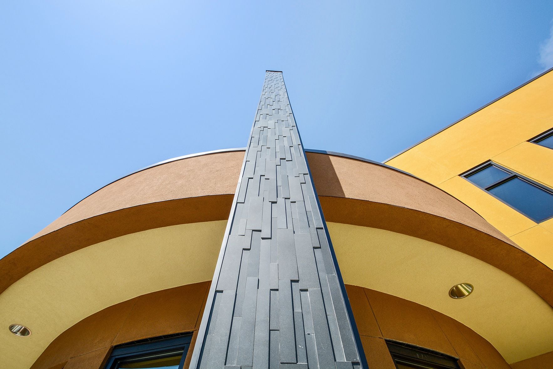 Exteriors Image -5c8264f21adb9